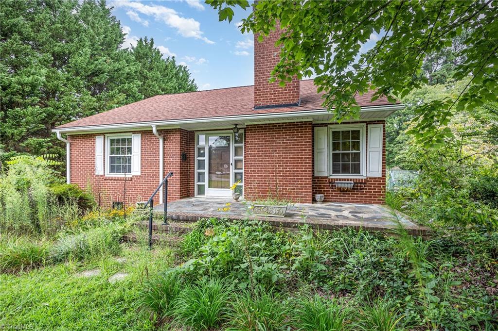 2310 Richardson Drive