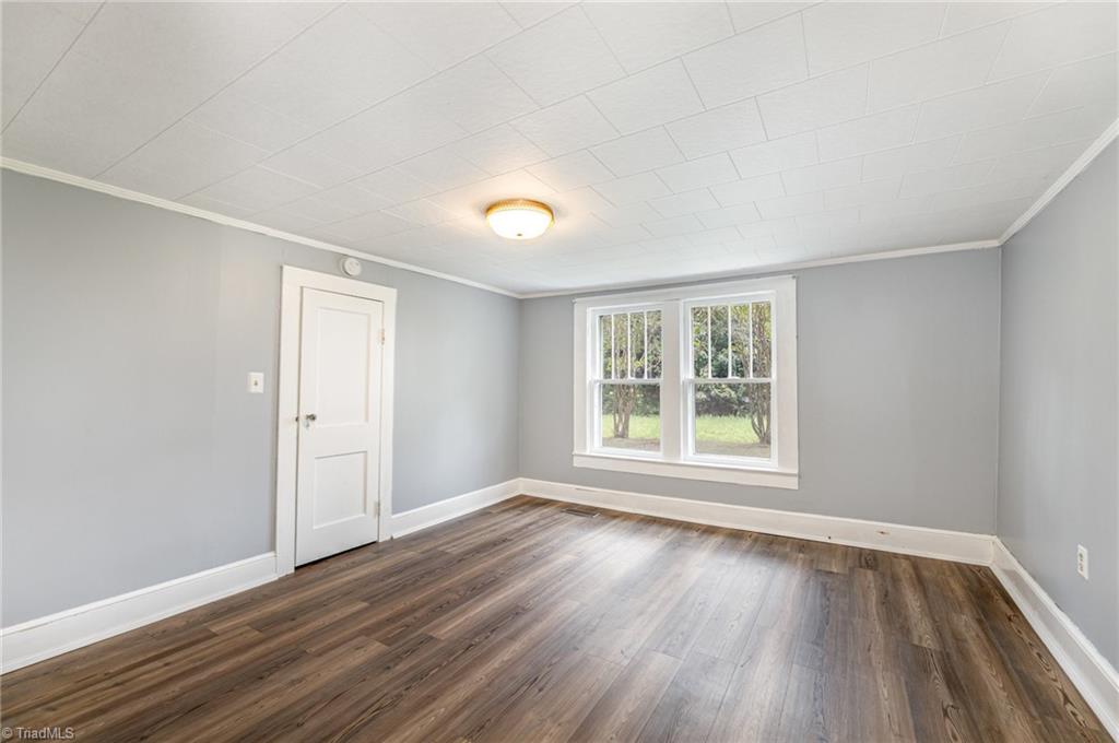 2180 Mayfield Road