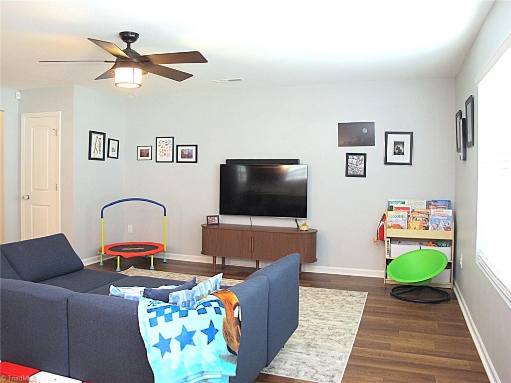 1953 Rubywood Street