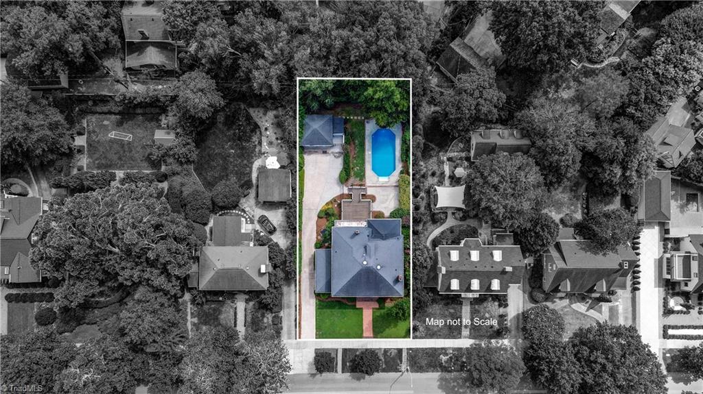 209 W Bessemer Avenue