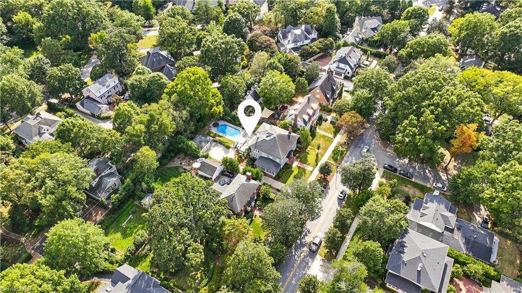 209 W Bessemer Avenue