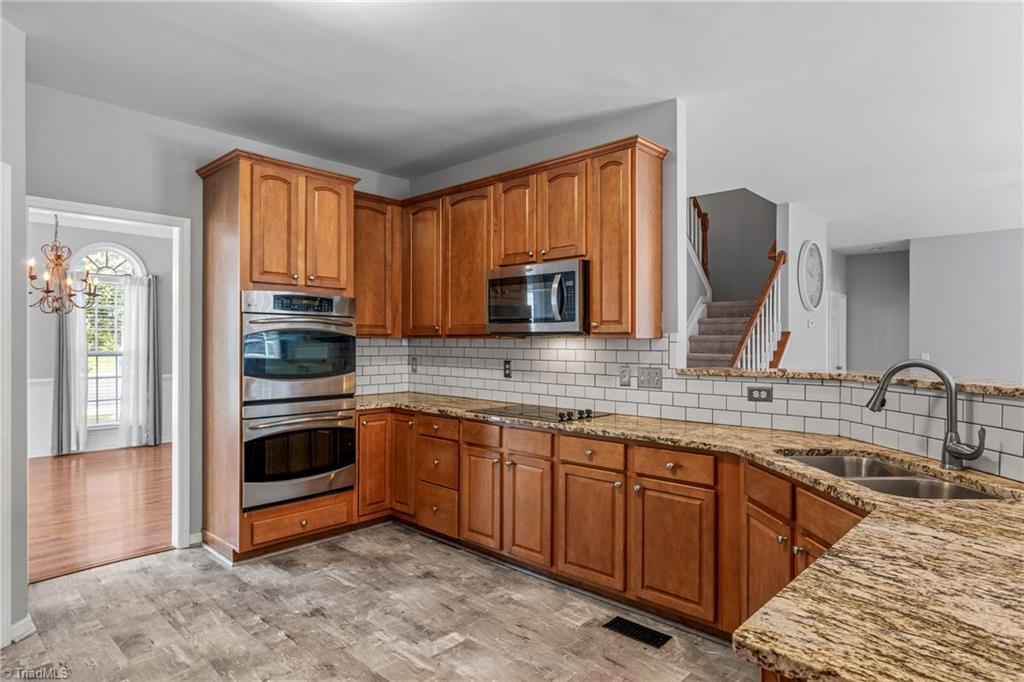 5006 Winding Ridge Court