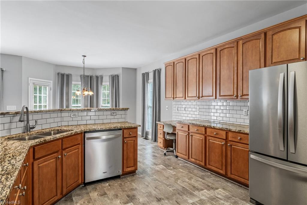 5006 Winding Ridge Court
