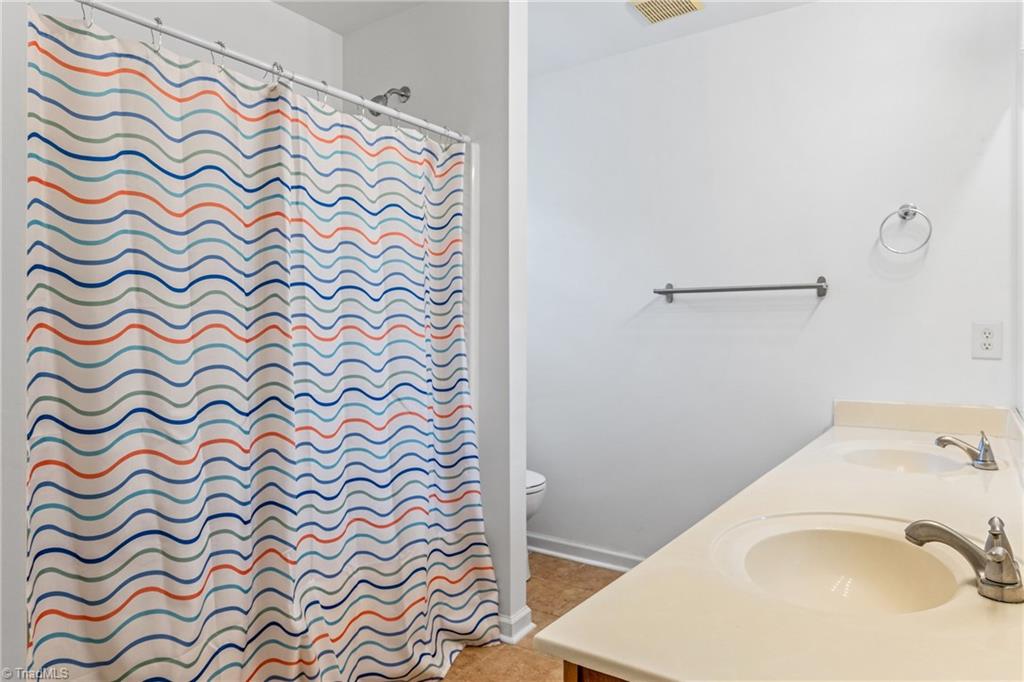 5006 Winding Ridge Court