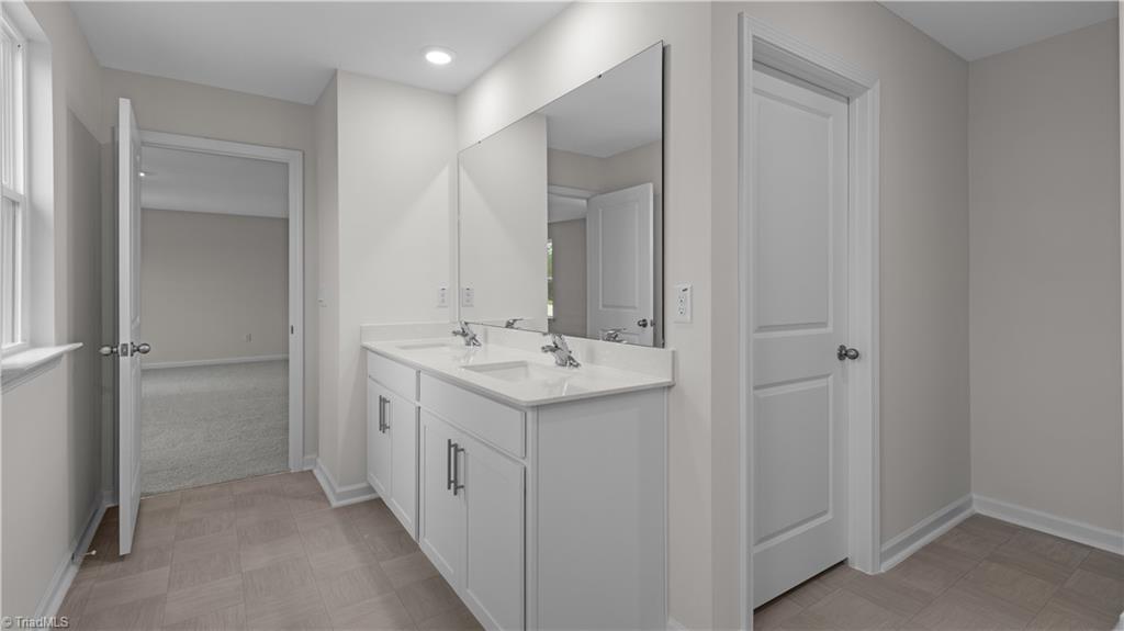 540 Quail Haven Lane, Winston-Salem