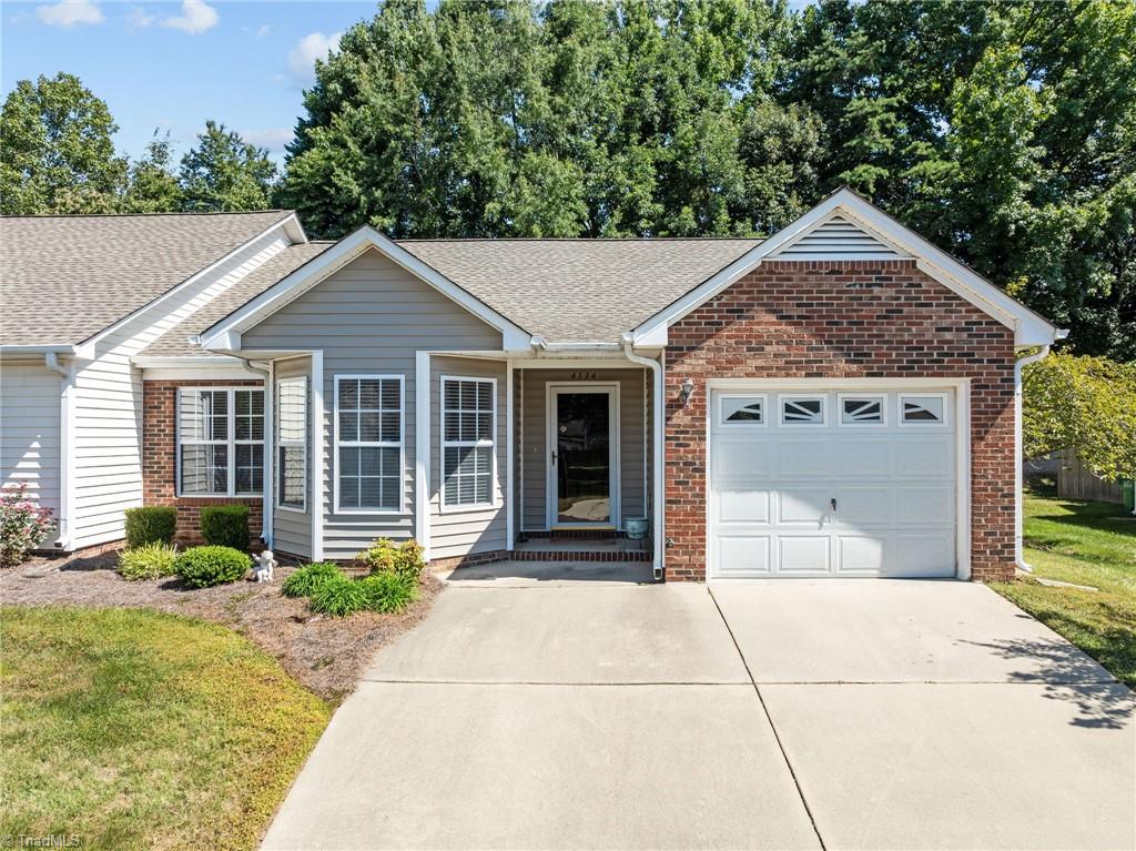 4334 Rocky Brook Court, Greensboro