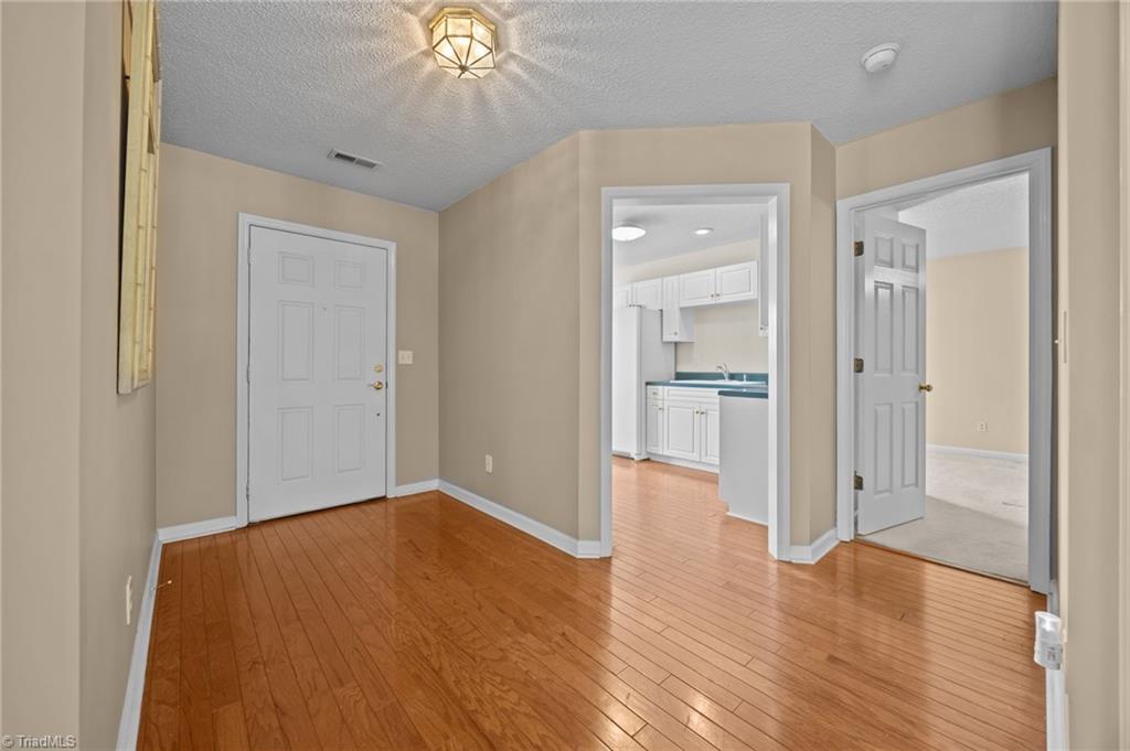 4334 Rocky Brook Court, Greensboro