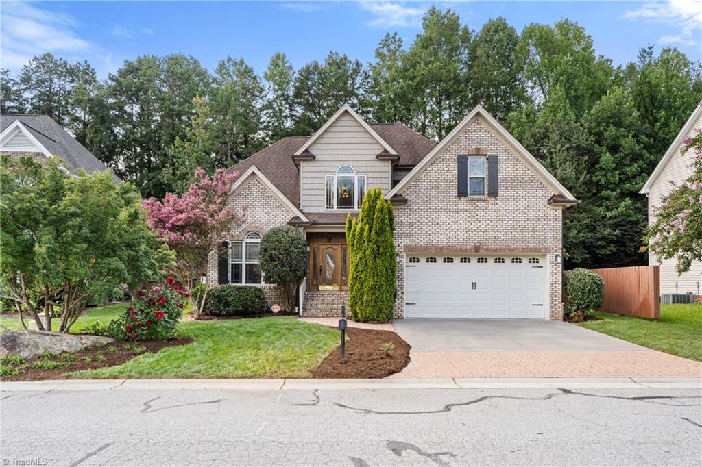 221 Cabot Drive, Winston-Salem