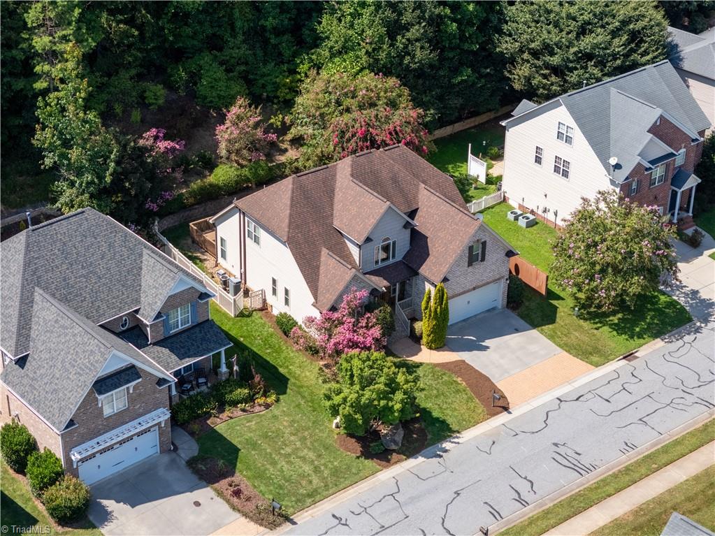 221 Cabot Drive, Winston-Salem