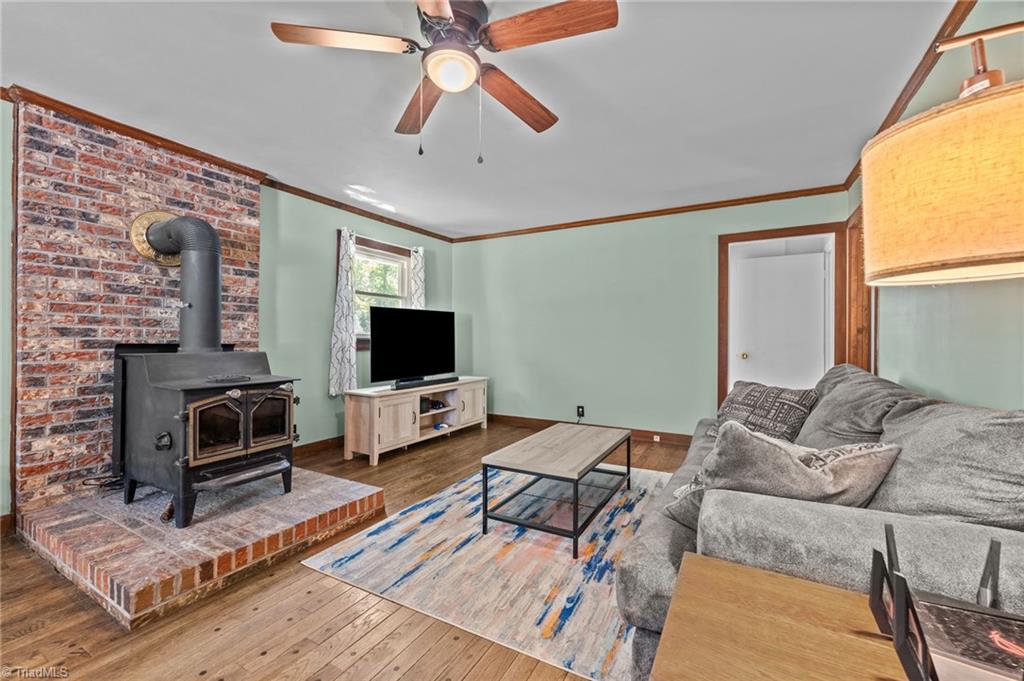 3411 Cecilside Lane