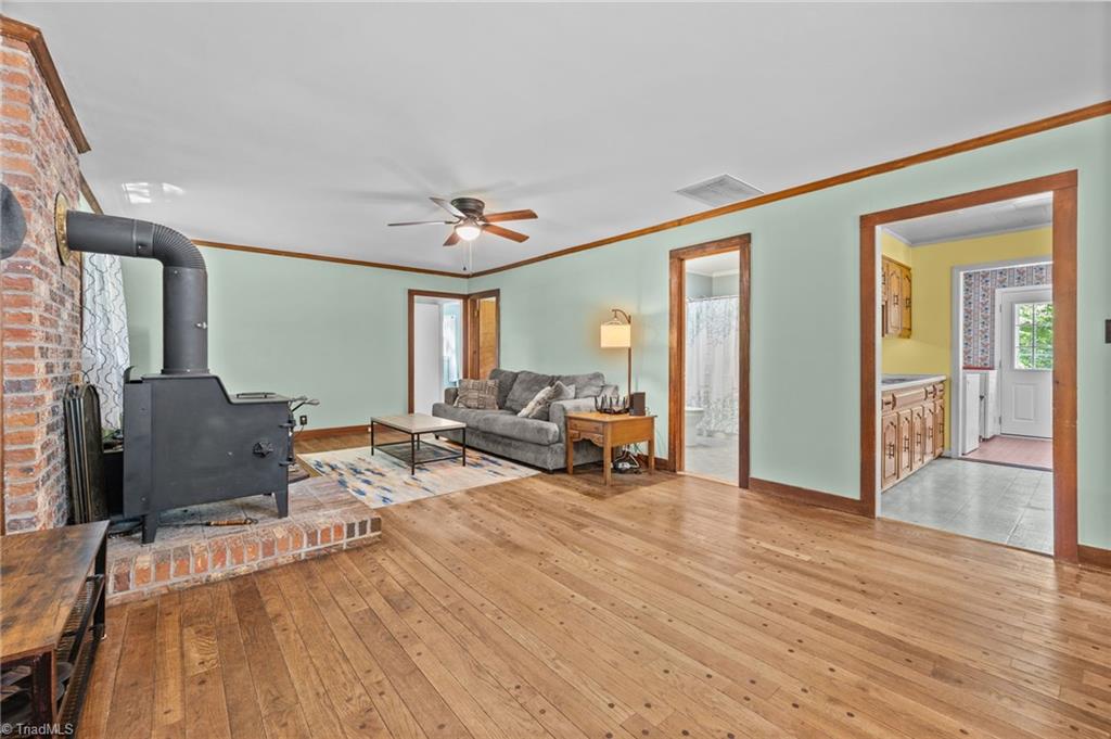 3411 Cecilside Lane