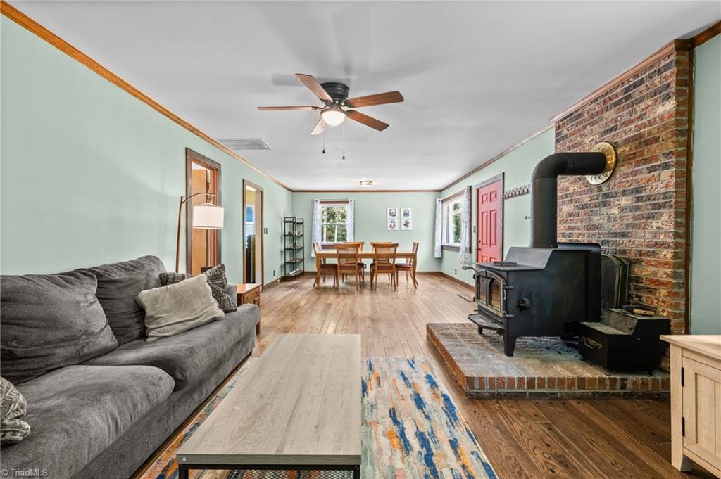 3411 Cecilside Lane