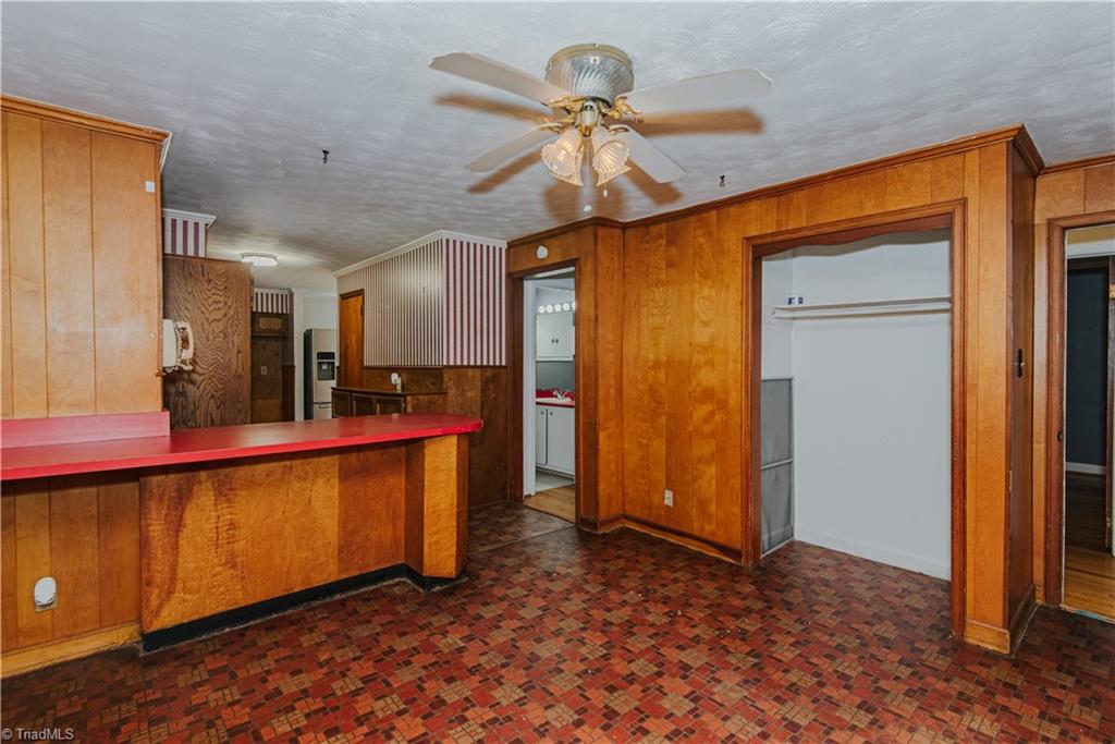 209 Debanne Road, McLeansville