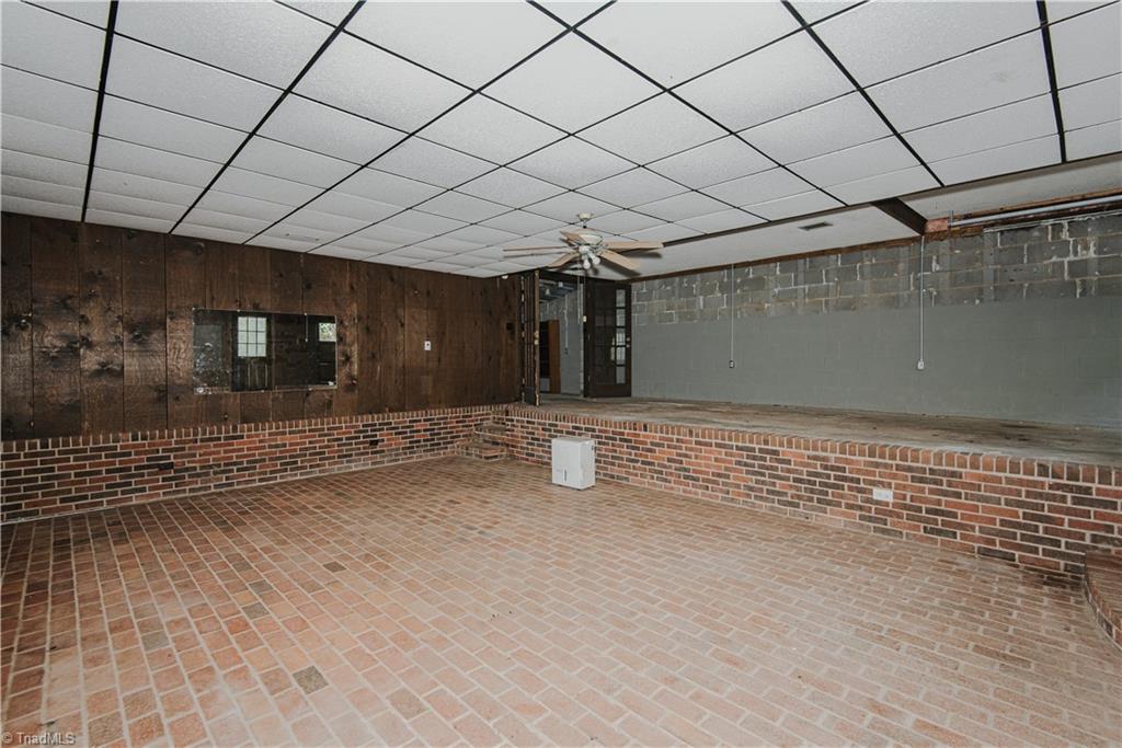 209 Debanne Road, McLeansville