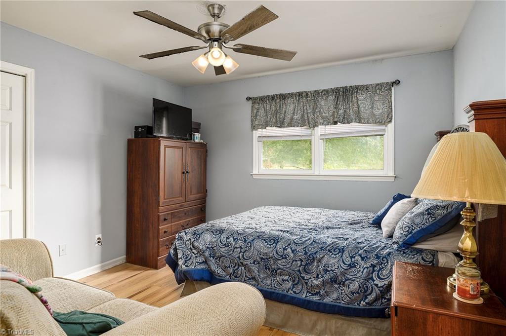 3702 Carr Store Road, Cedar Grove