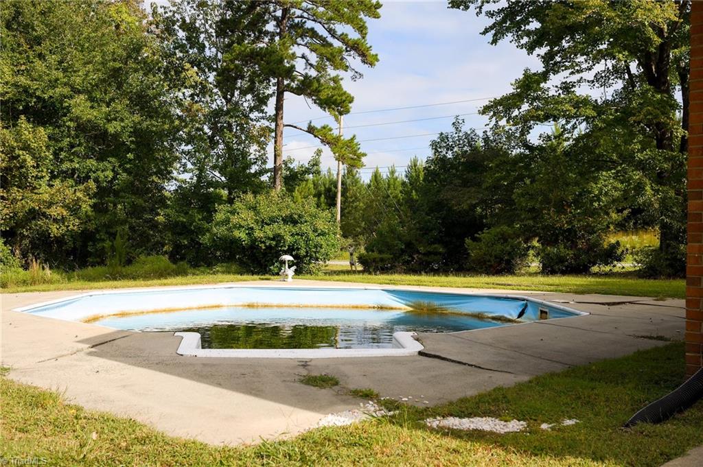 3702 Carr Store Road, Cedar Grove