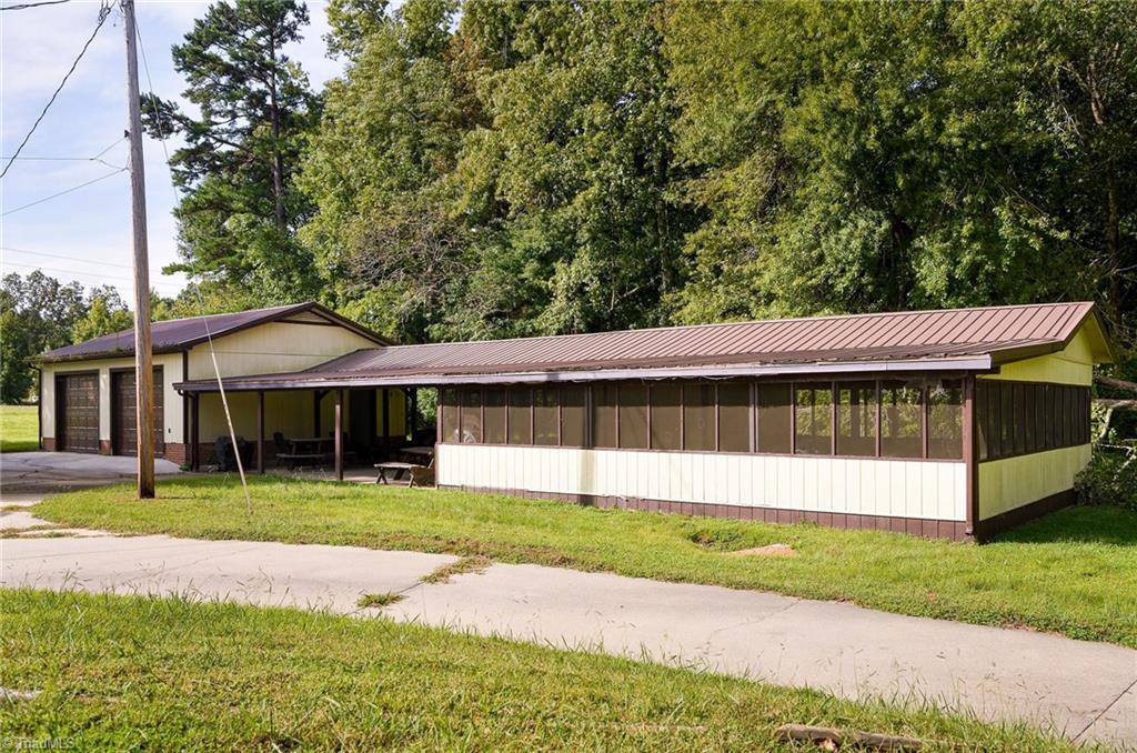 3702 Carr Store Road, Cedar Grove