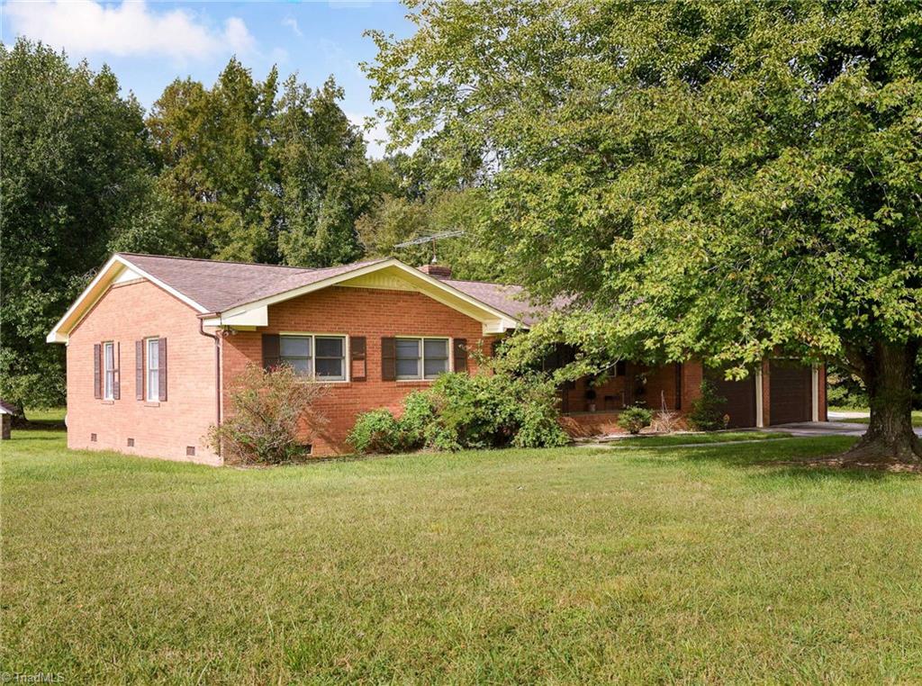 3702 Carr Store Road, Cedar Grove