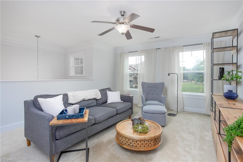 8015 Northwest Meadows Drive