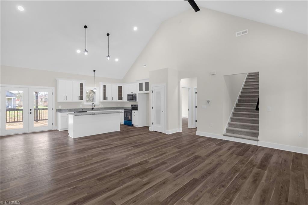 1448 River Road