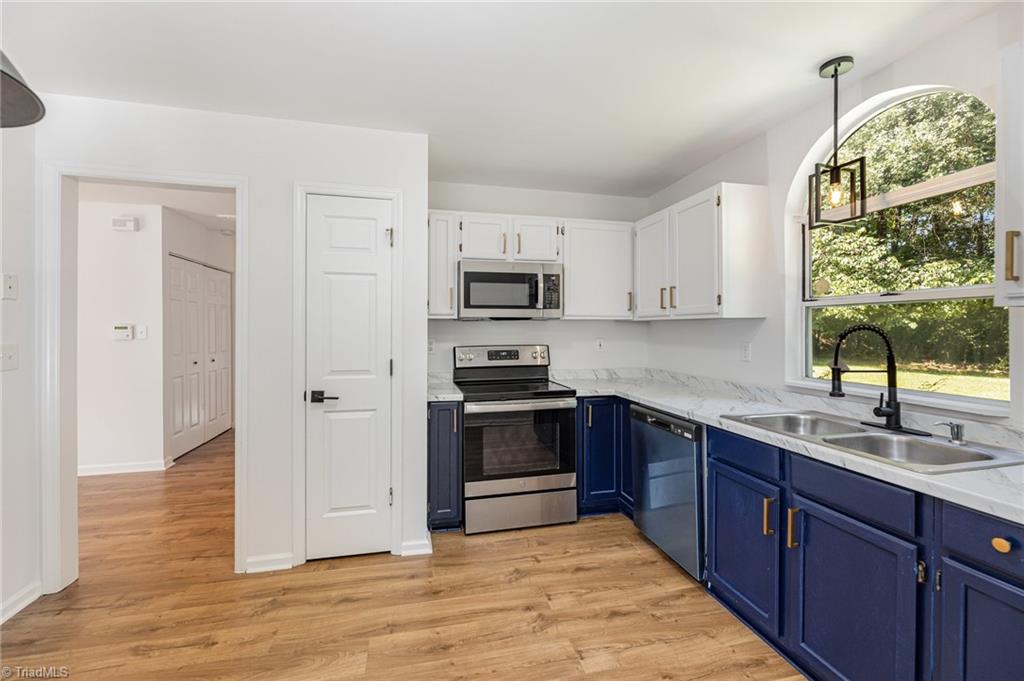 5961 Old Plank Road, Winston-Salem