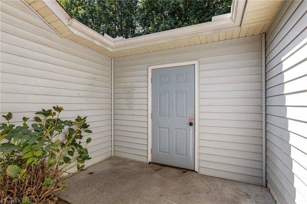 5961 Old Plank Road, Winston-Salem