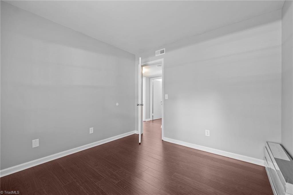 5421 Amberhill Drive