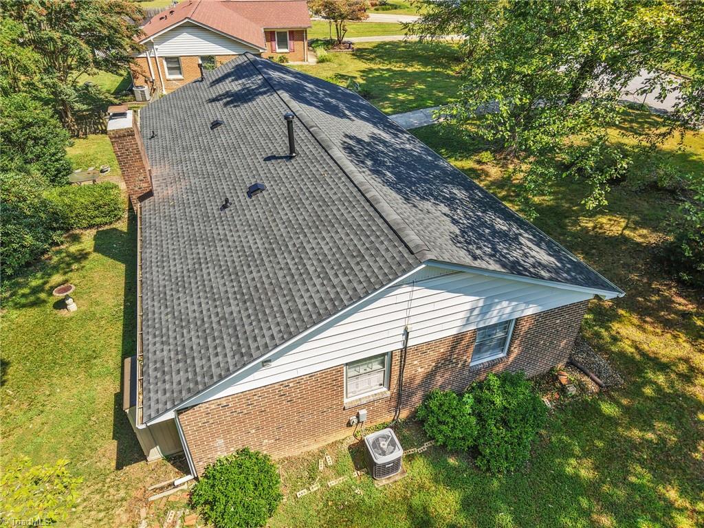 5421 Amberhill Drive