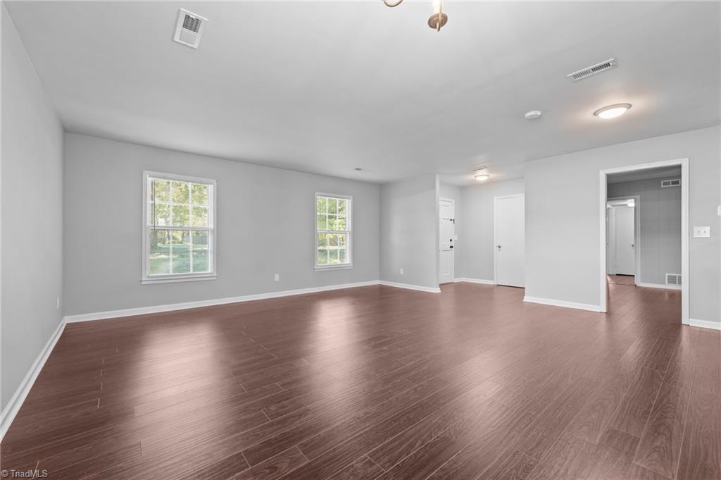 5421 Amberhill Drive