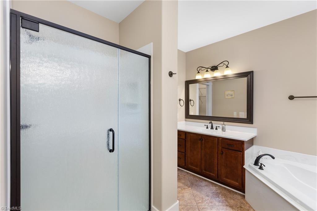 116 Lucas Park Drive, Greensboro