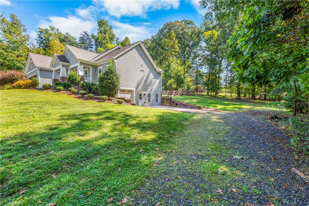 116 Lucas Park Drive, Greensboro