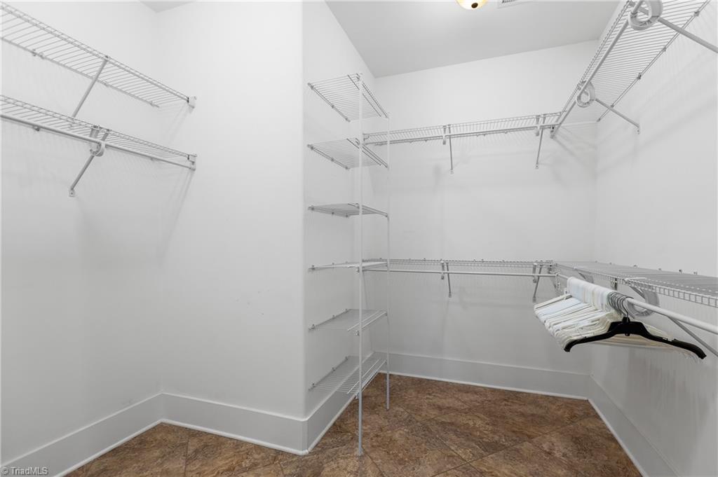 116 Lucas Park Drive, Greensboro