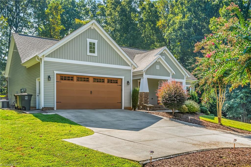 116 Lucas Park Drive, Greensboro