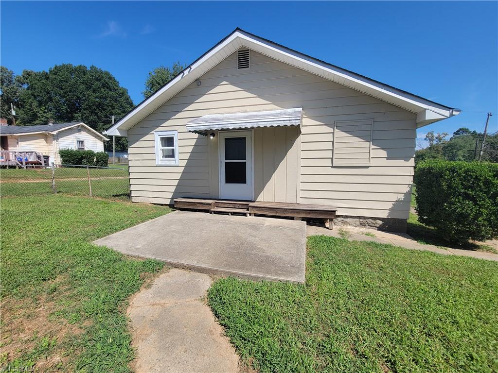 2830 Frank Street, Winston-Salem