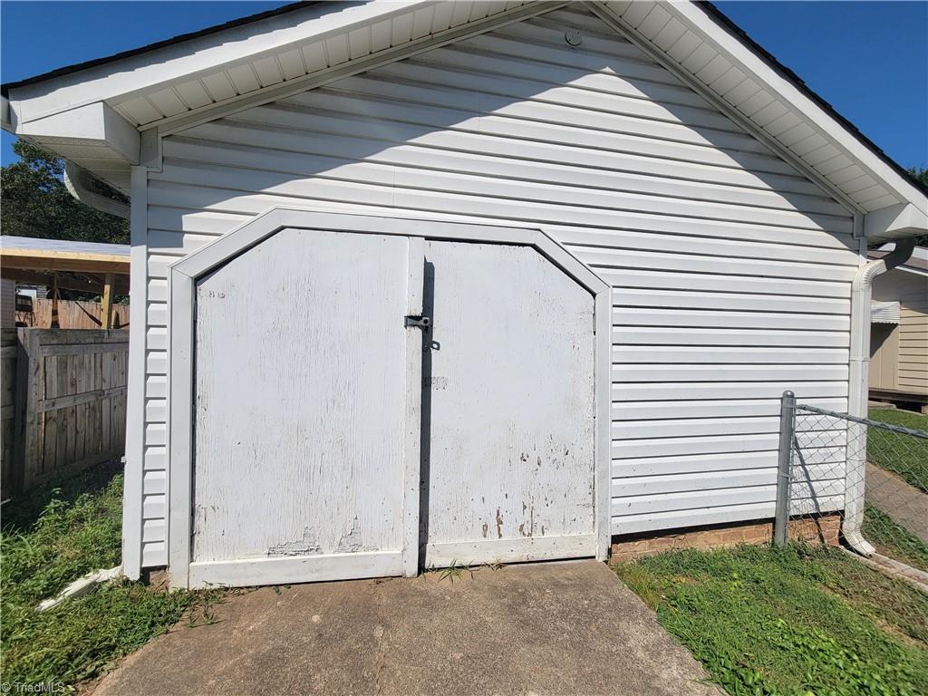 2830 Frank Street, Winston-Salem