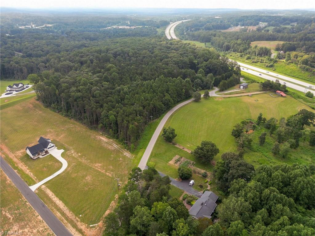 4218 Gracewood Farm Drive, Winston-Salem