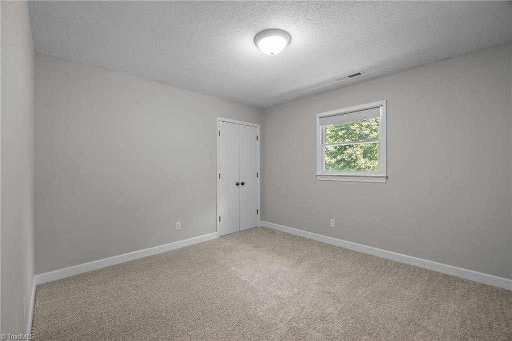 456 Alvis Lane, Winston-Salem