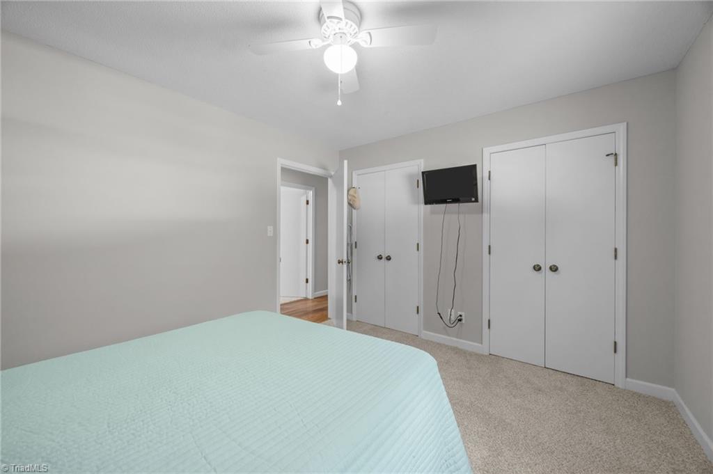 456 Alvis Lane, Winston-Salem