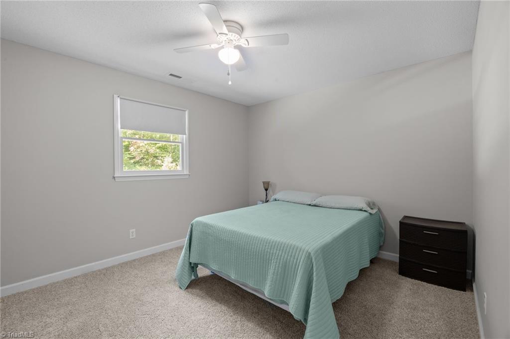 456 Alvis Lane, Winston-Salem