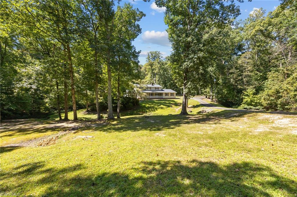 456 Alvis Lane, Winston-Salem