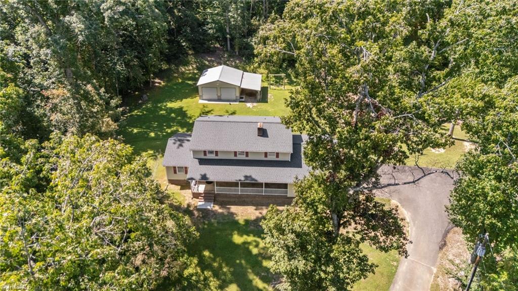 456 Alvis Lane, Winston-Salem