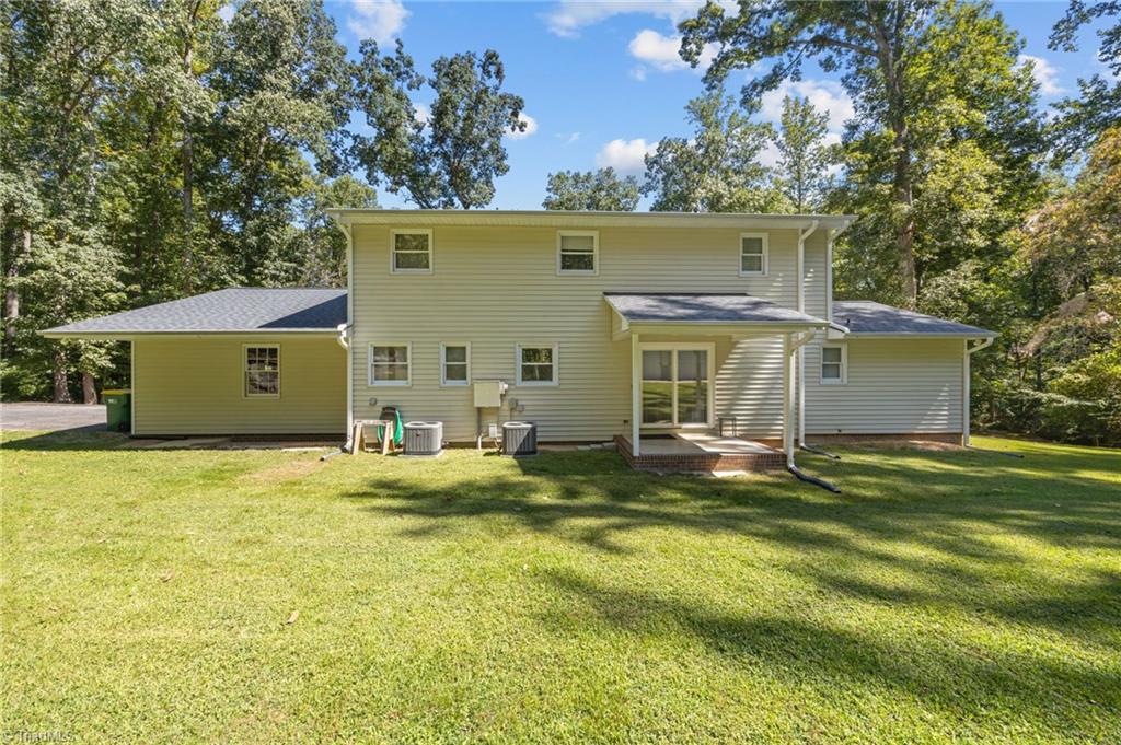 456 Alvis Lane, Winston-Salem