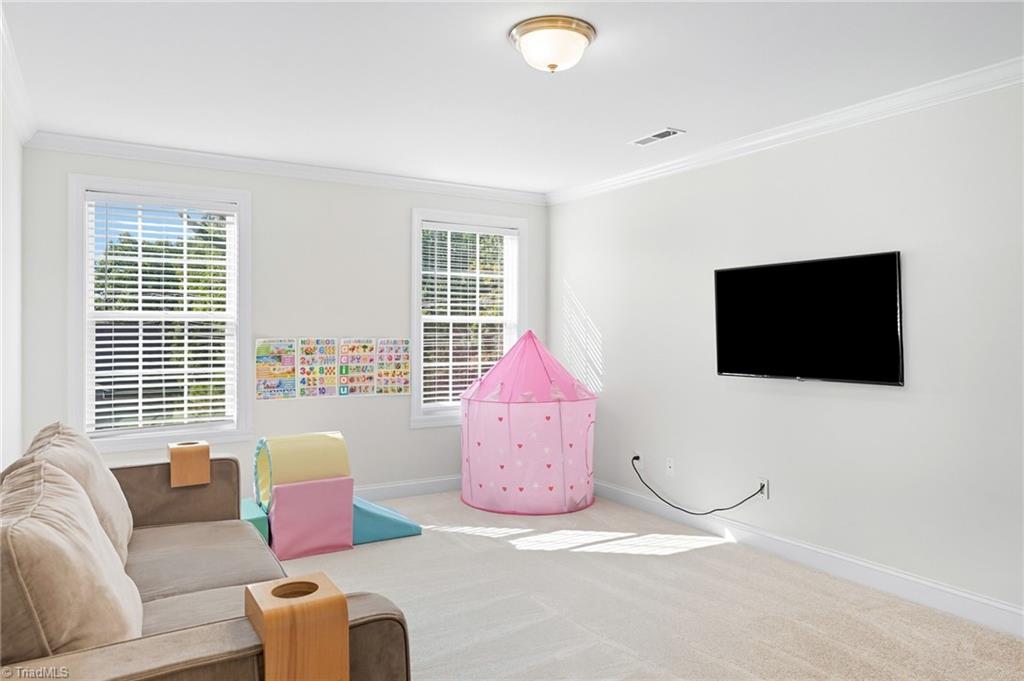 1016 Somerset Drive, Winston-Salem