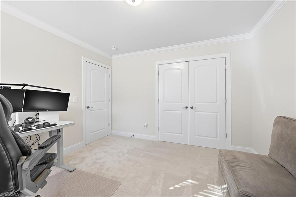 1016 Somerset Drive, Winston-Salem