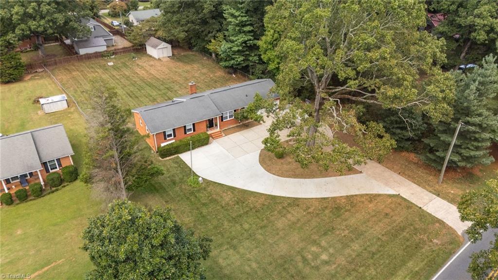 3303 NC Highway 150 E