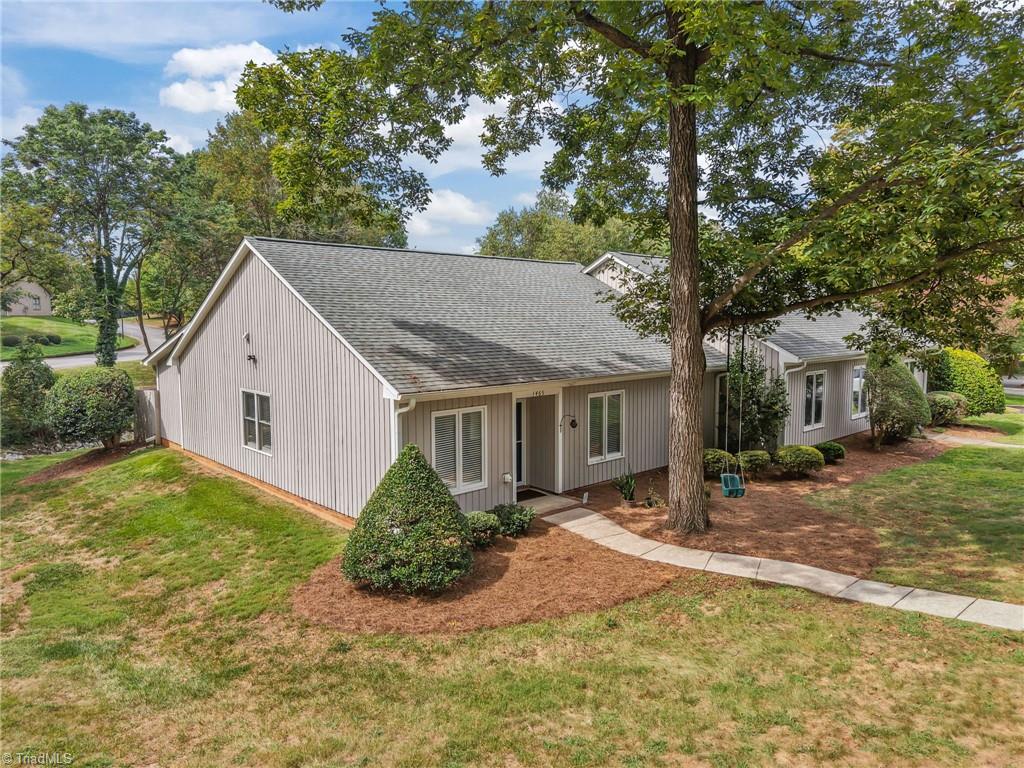 1465 Grantland Place