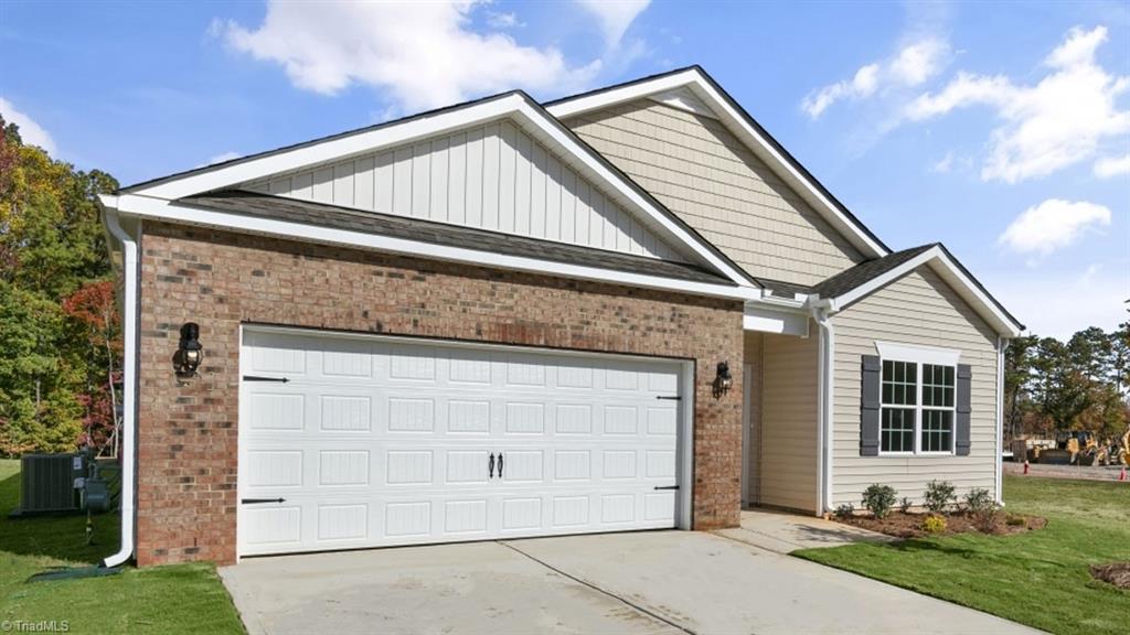 1308 Green Vista Way