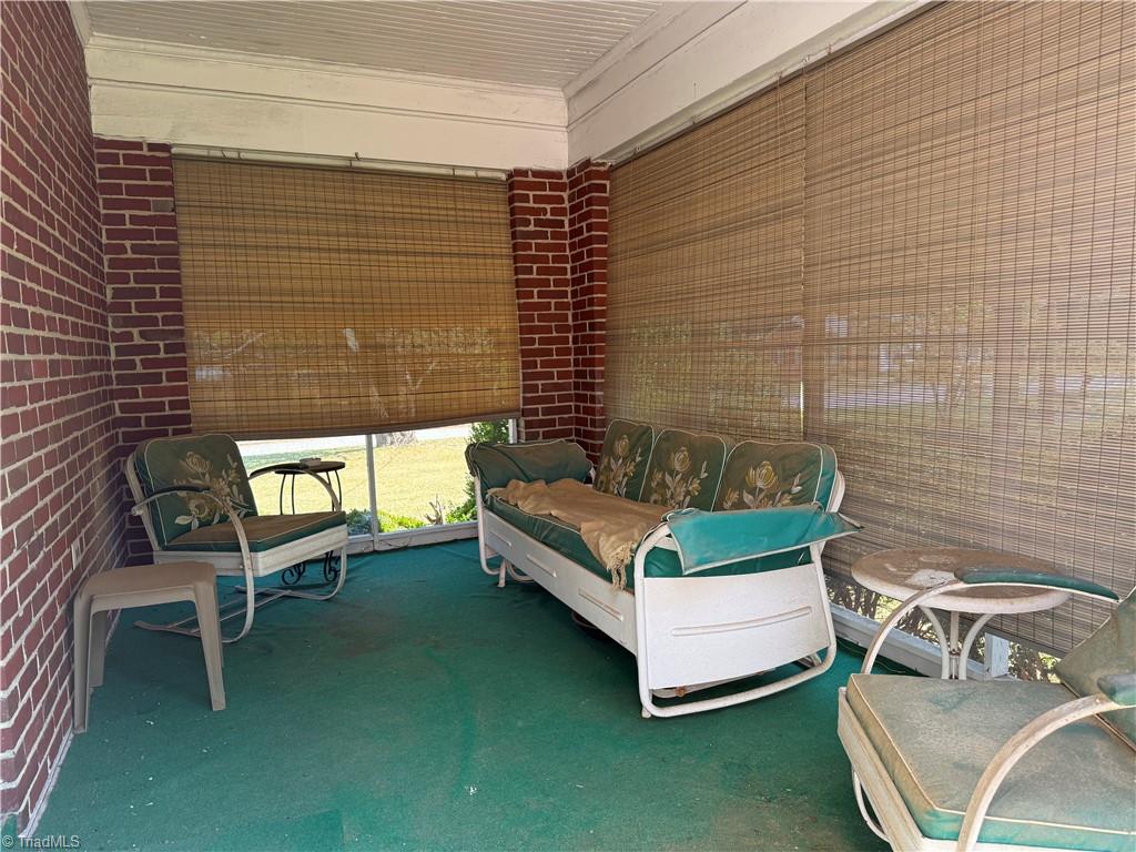 1311 Hawthorne Avenue