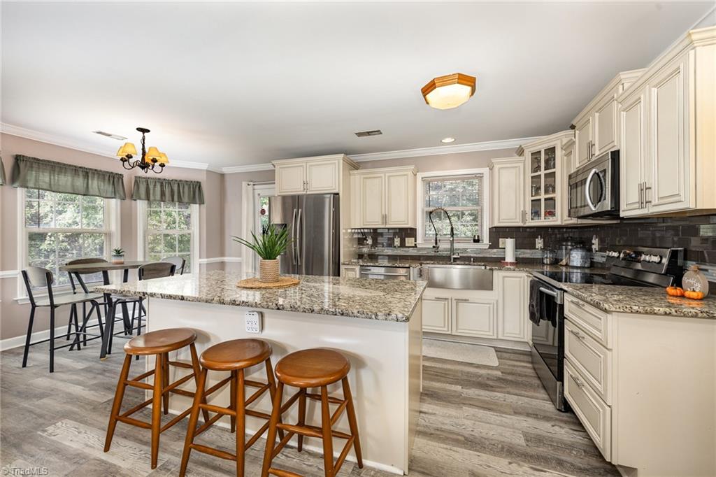 157 Tortoise Lane, Winston-Salem