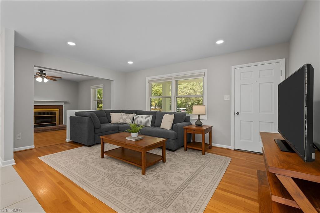 3801 Pershing Court, Greensboro